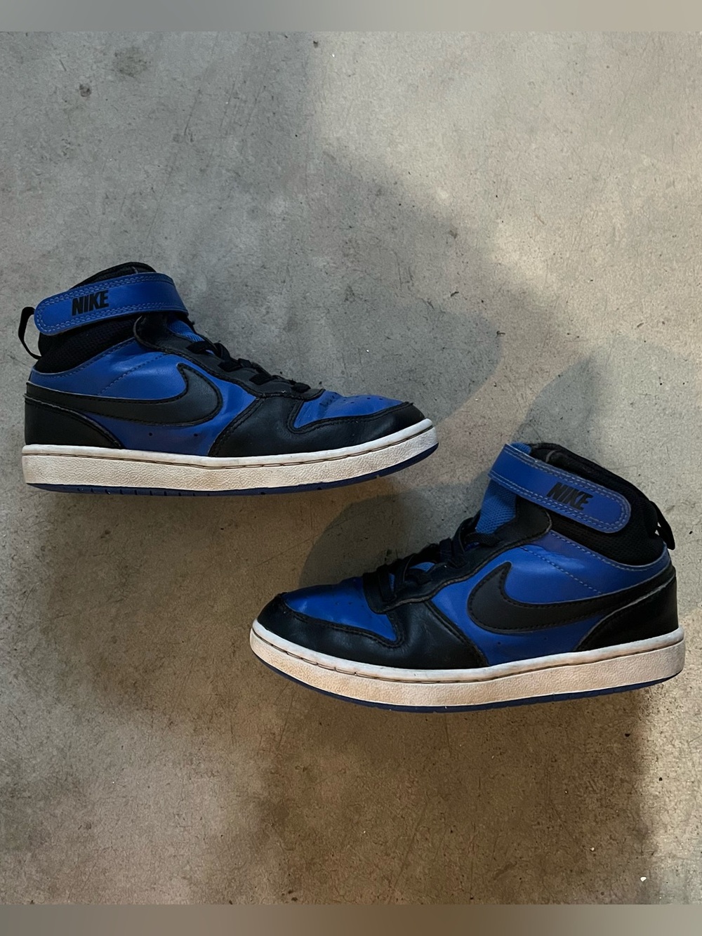 Nike Kids High-Top Sneakers in Blue and Black